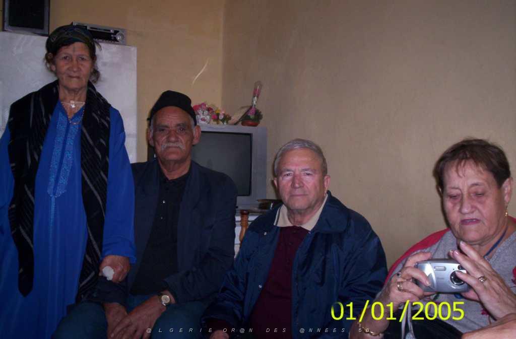ORAN 11 2006 DANS LA MAISON OU JE SUIS NEE.JPG